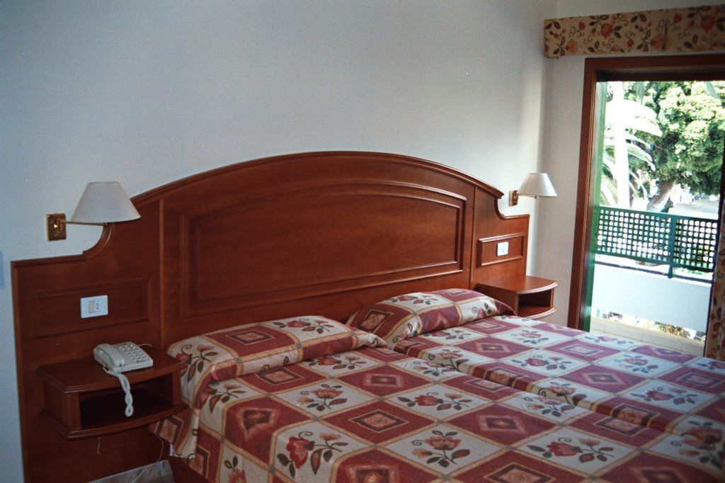 Hotel Tropical Пуерто-де-ла-Крус Екстер'єр фото